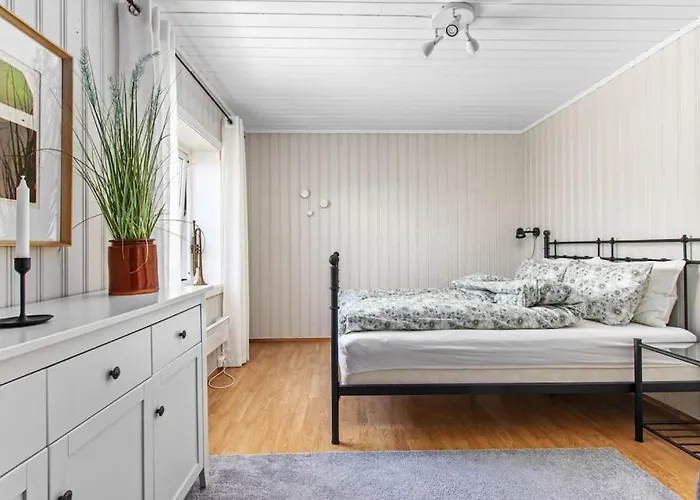 Skarnsundet * Venneshamn